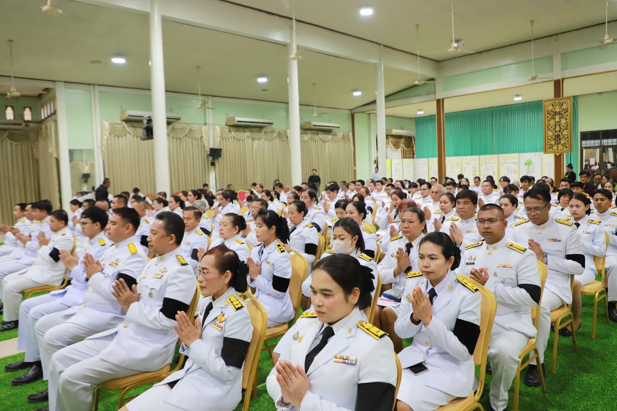 title - เข้าร่วมพิธีบำเพ็ญกุศลสตมวาร (ครบ 100 วัน) อุทิศถวายเป็นพระราชกุศล แด่สมเด็จพระนางเจ้าสิริกิติ์ พระบรมราชินีนาถ พระบรมราชชนนีพันปีหลวง ณ วัดอ่างทองวรวิหาร 